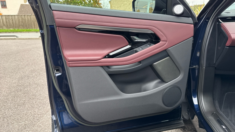 Land Rover Range Rover Evoque 1.5 P300e R-Dynamic HSE 5dr Auto Hatchback